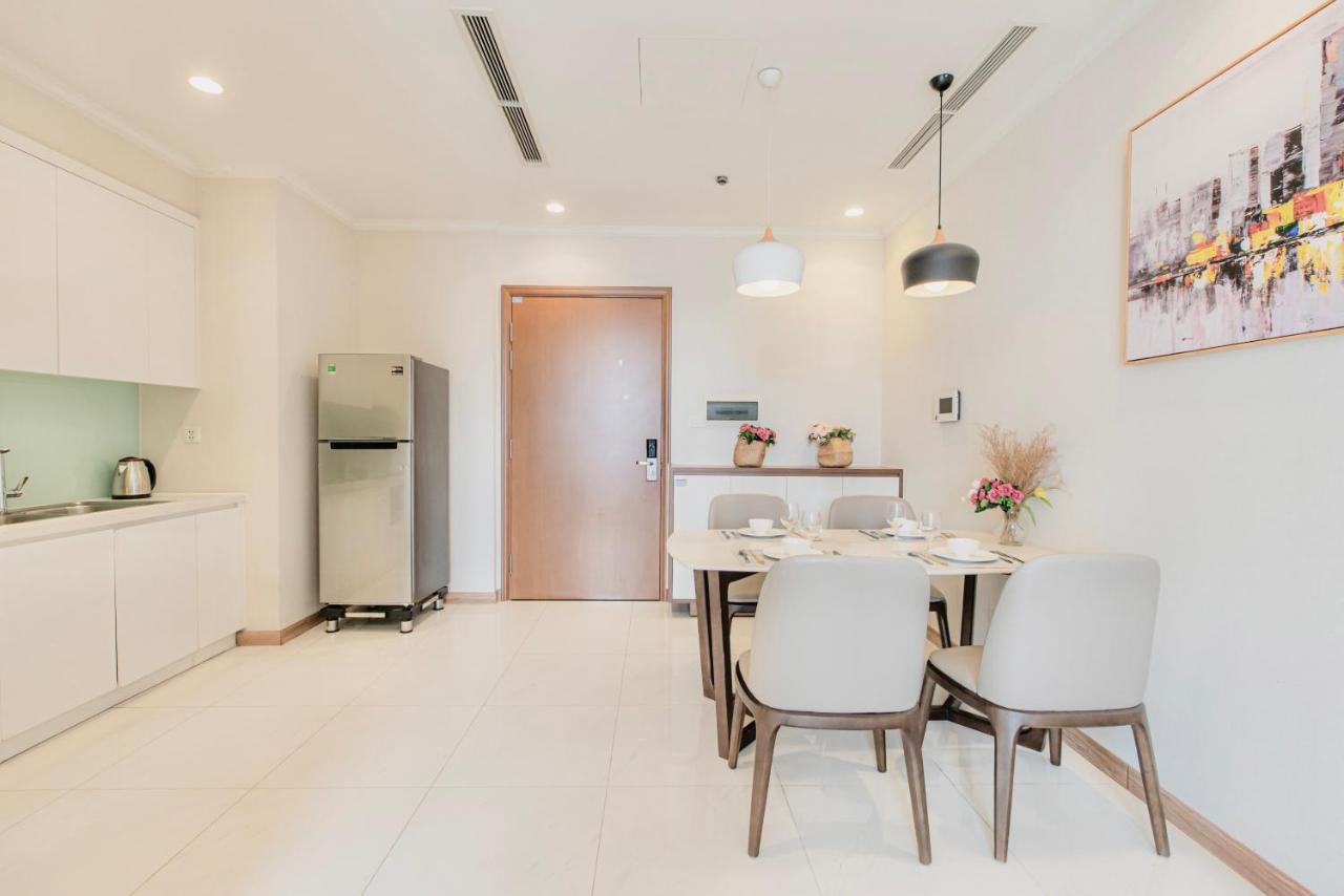 Mott Haven Apart - Vinhomes Central Park, Landmark 81 Area & Ice Rink Ho Chi Minh City Bagian luar foto
