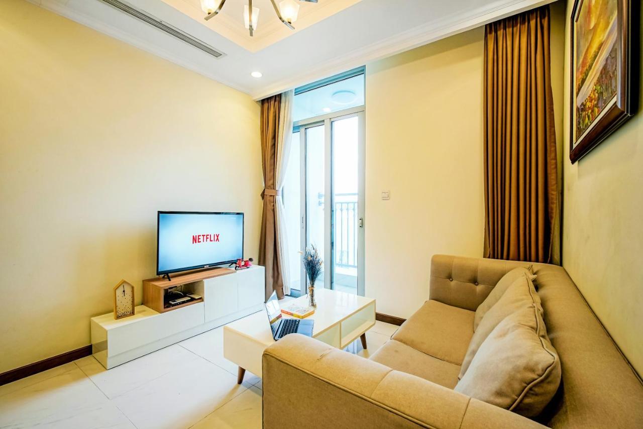 Mott Haven Apart - Vinhomes Central Park, Landmark 81 Area & Ice Rink Ho Chi Minh City Bagian luar foto