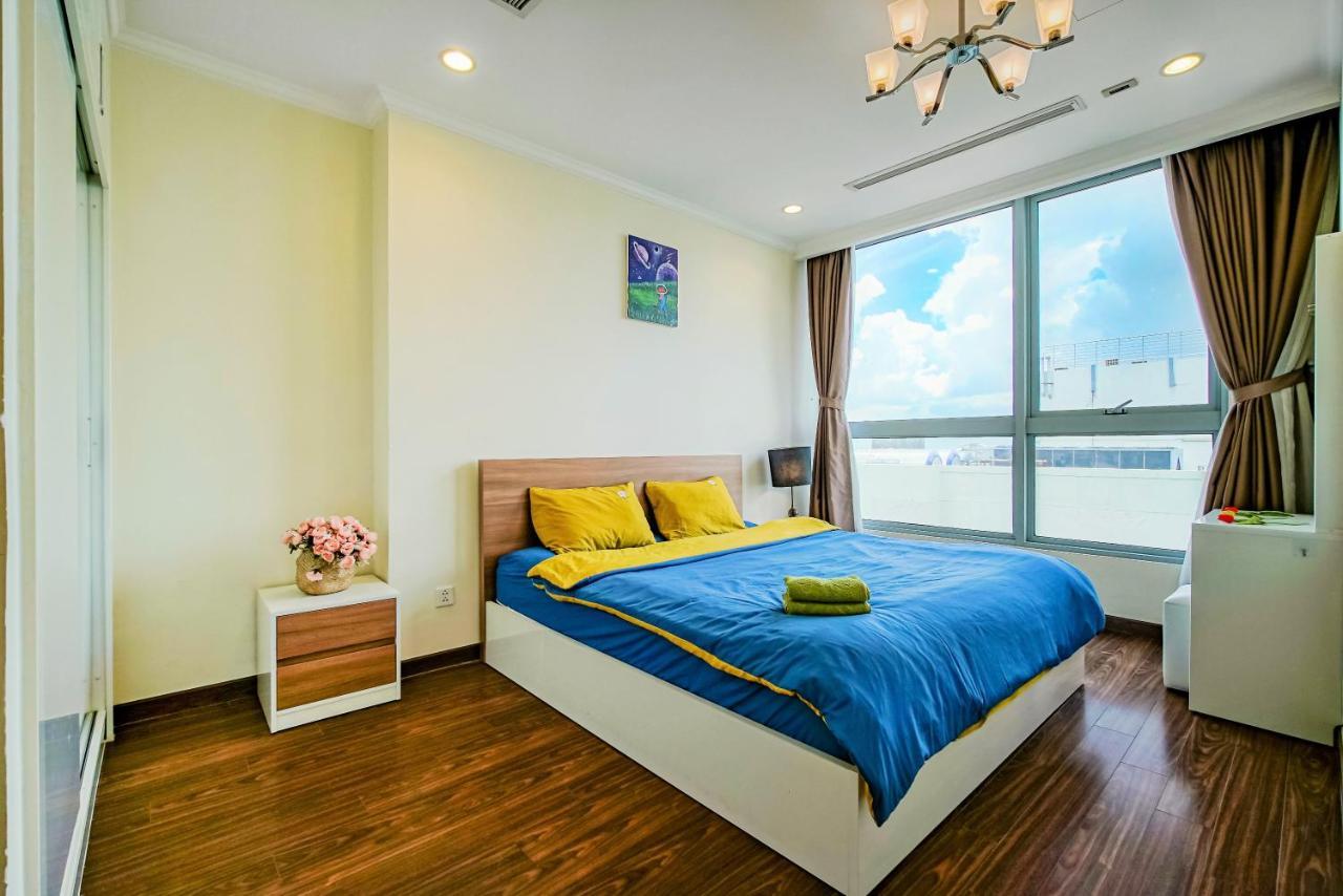 Mott Haven Apart - Vinhomes Central Park, Landmark 81 Area & Ice Rink Ho Chi Minh City Bagian luar foto