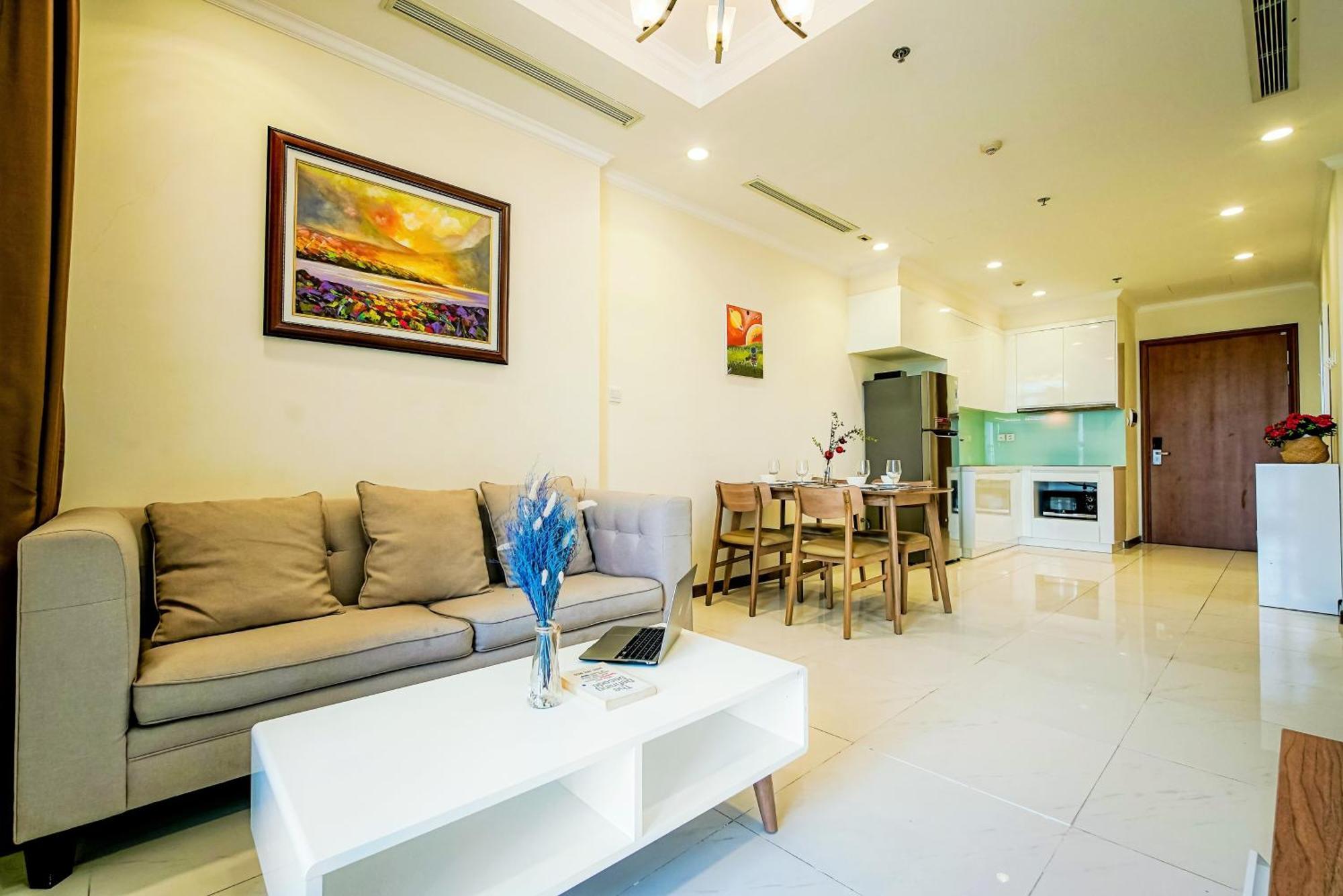 Mott Haven Apart - Vinhomes Central Park, Landmark 81 Area & Ice Rink Ho Chi Minh City Bagian luar foto