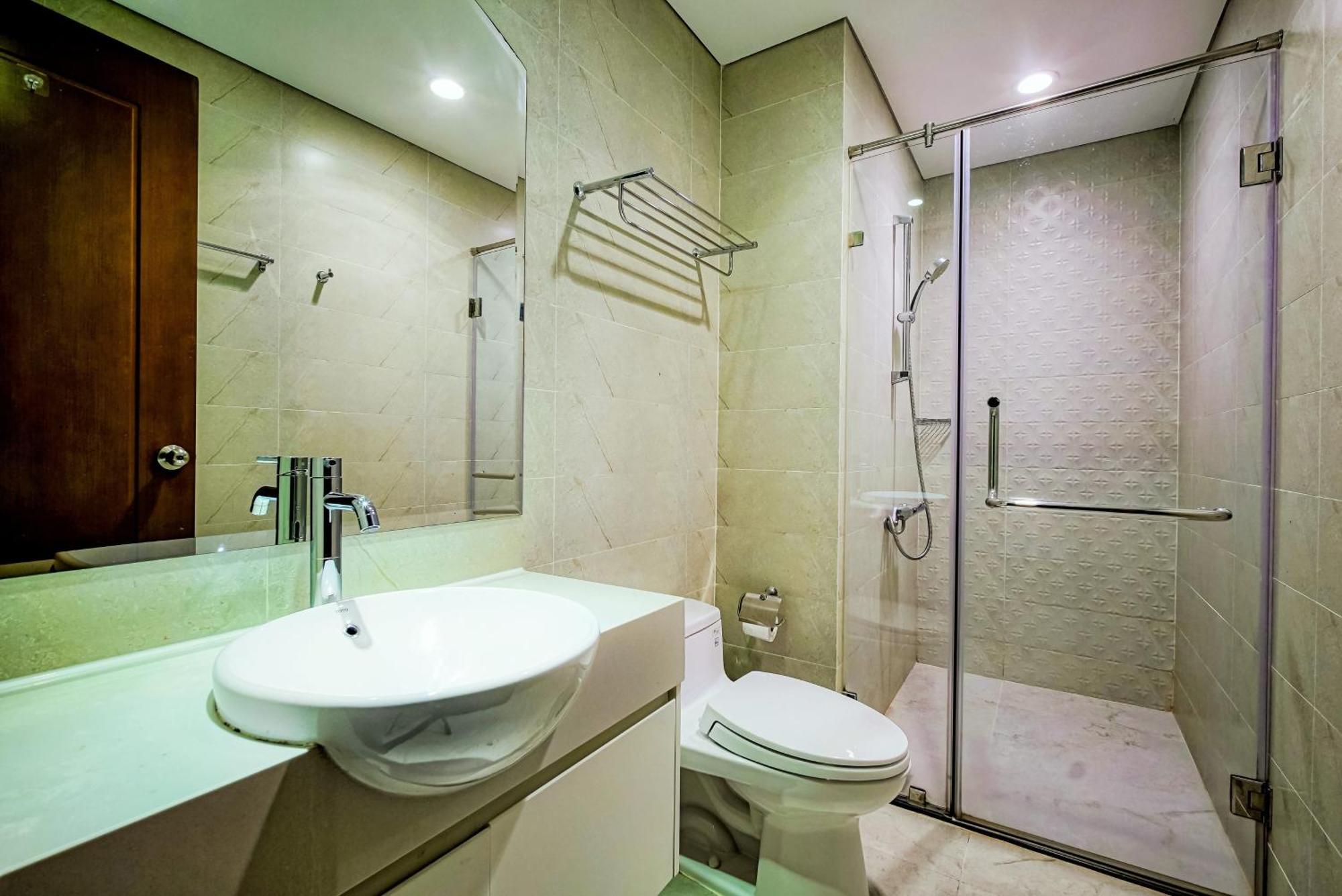 Mott Haven Apart - Vinhomes Central Park, Landmark 81 Area & Ice Rink Ho Chi Minh City Bagian luar foto