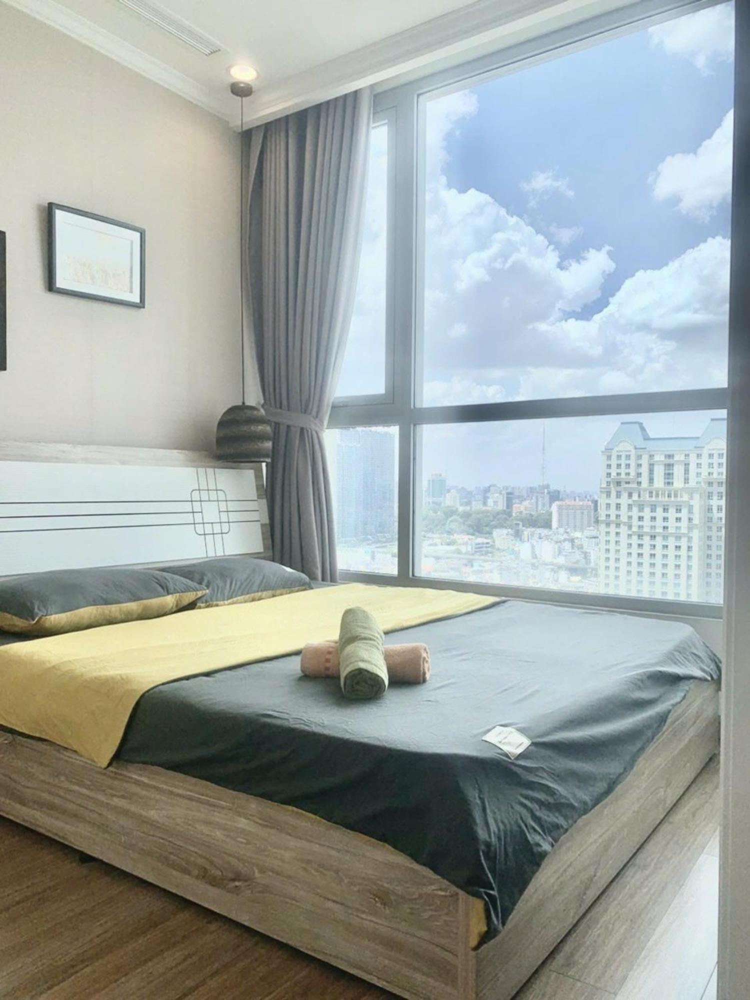 Mott Haven Apart - Vinhomes Central Park, Landmark 81 Area & Ice Rink Ho Chi Minh City Bagian luar foto